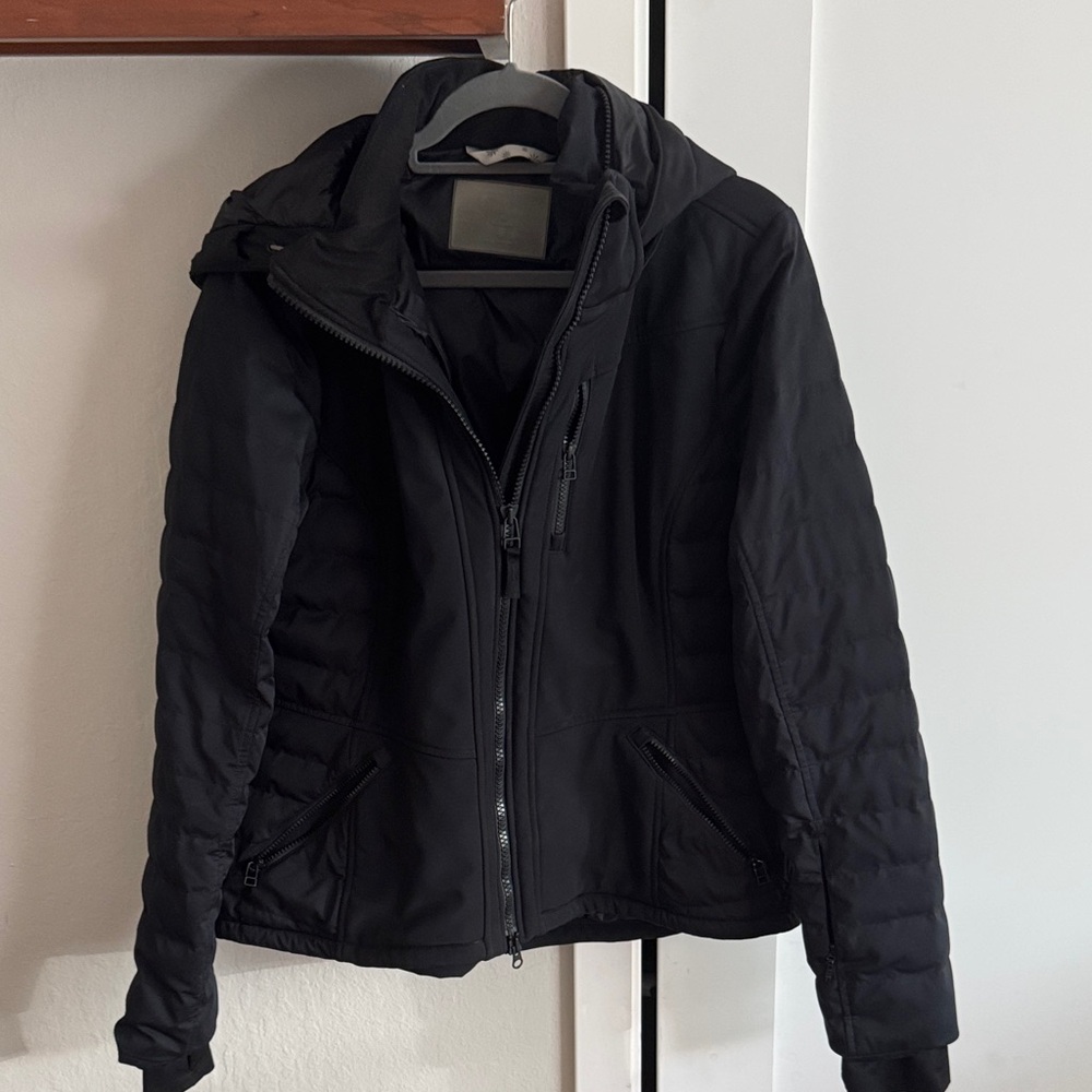 Athleta Black Women's SKI /SNOWBOARD Jacket